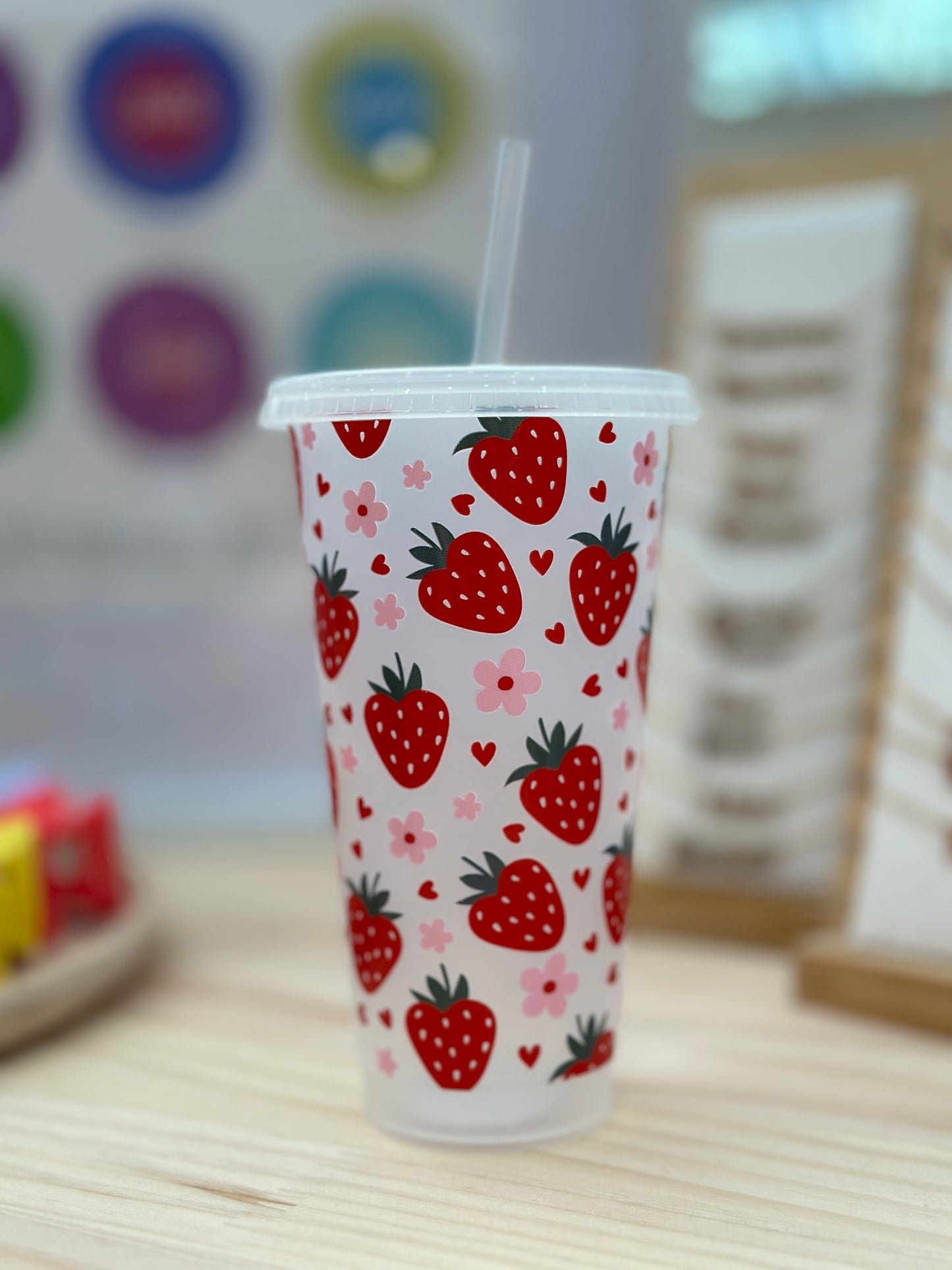 Strawberry 24oz Tumbler - Large 710ml